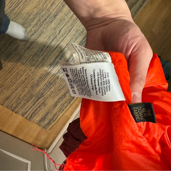 Eddie Bauer Men’s Snowboarding Jacket Medium-Red - Picture 3 of 4